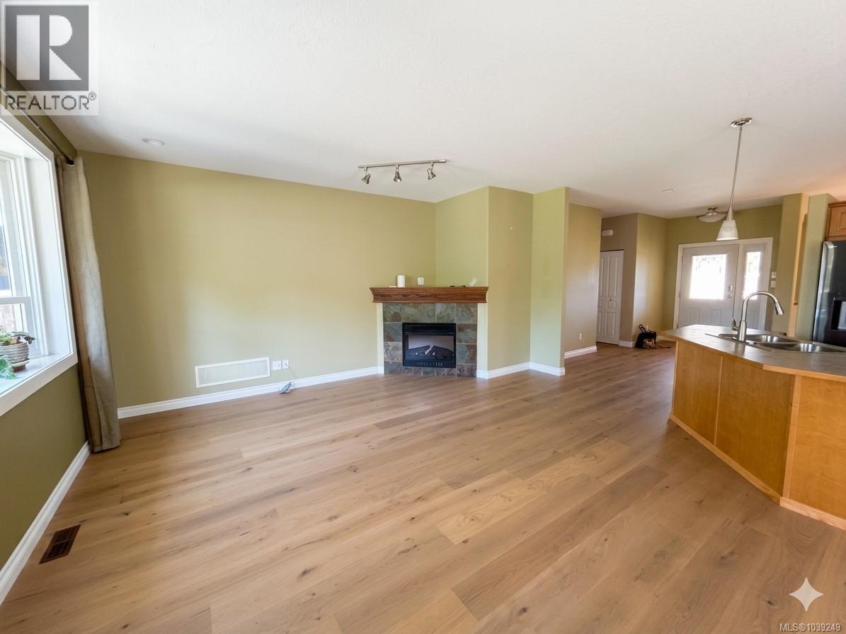 2984 Thurston Pl - 8