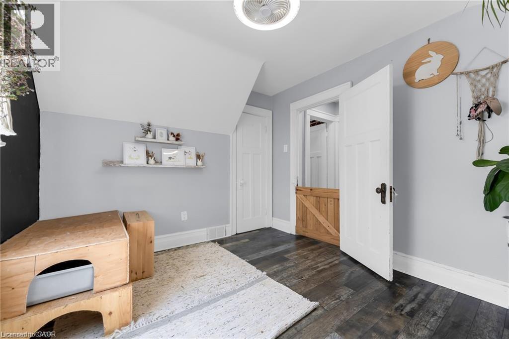 22 COPE Street - 21