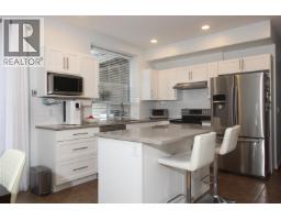 1463 Riverwood Gate, Port Coquitlam, BC V3B7P1 Photo 8