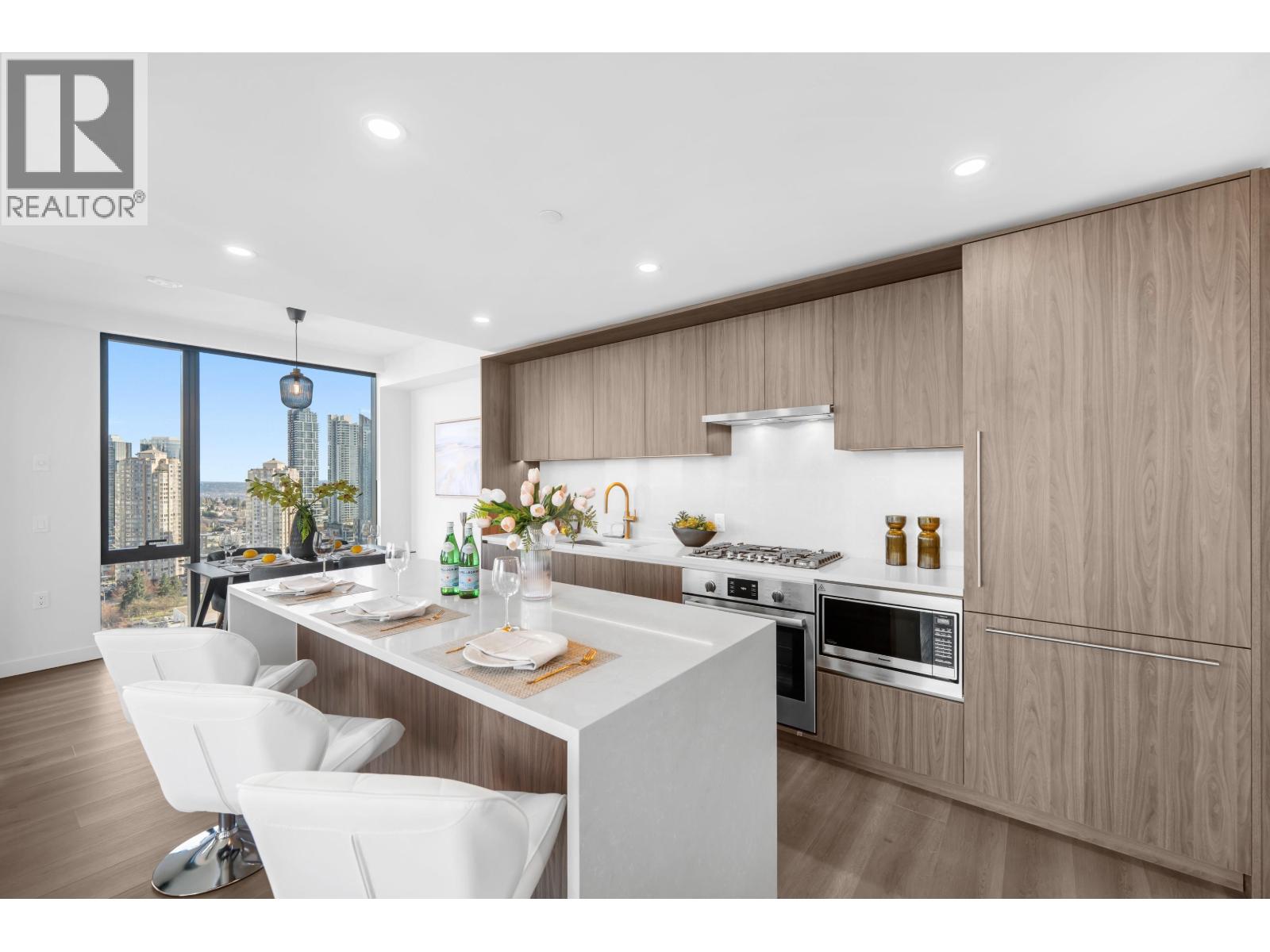 2108 5987 WILSON AVENUE, Burnaby