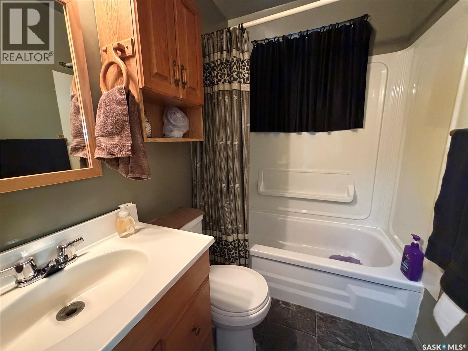 939 J AVENUE N - photo 5