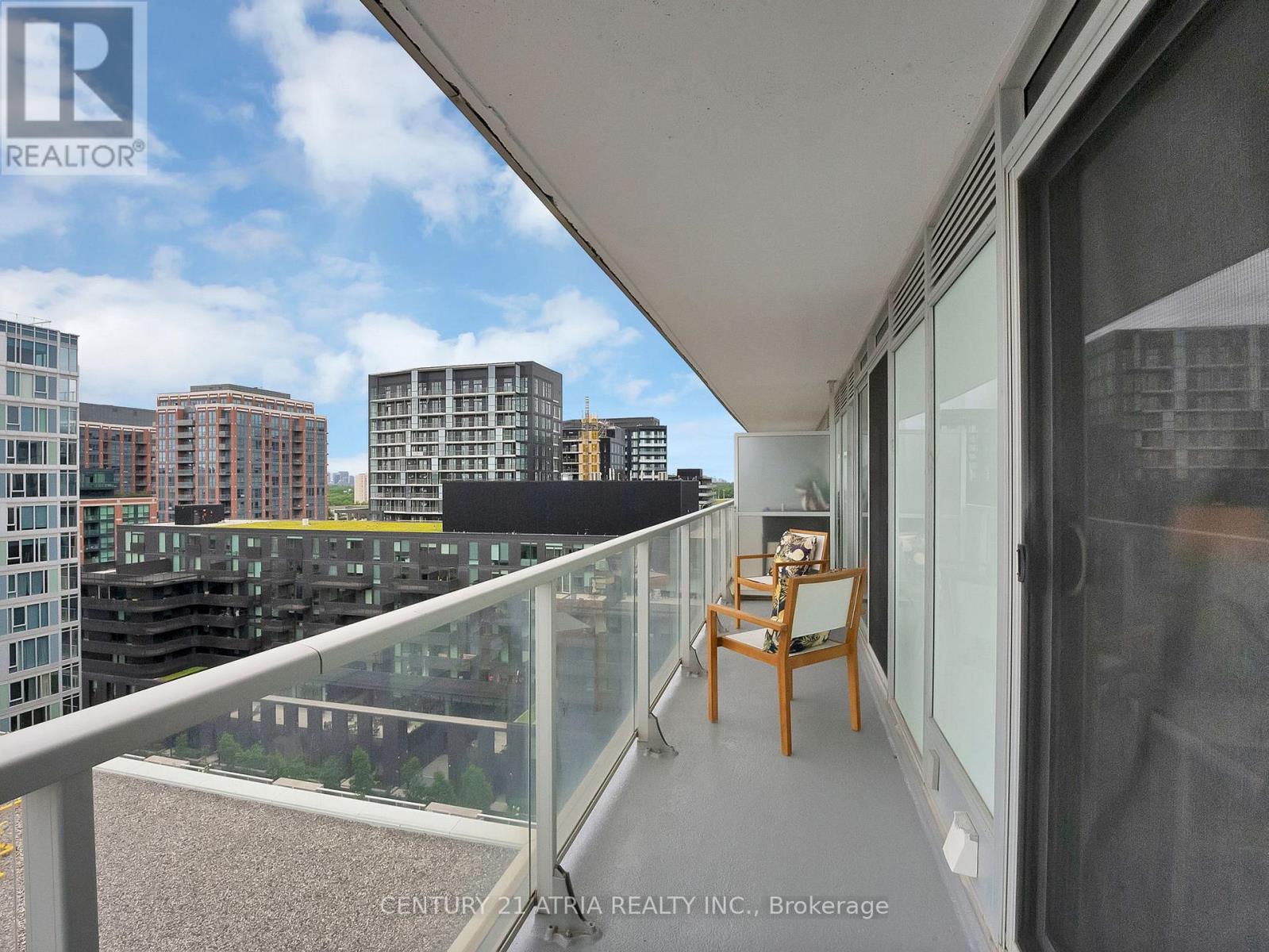 #1109W 565 WILSON AVENUE - 31