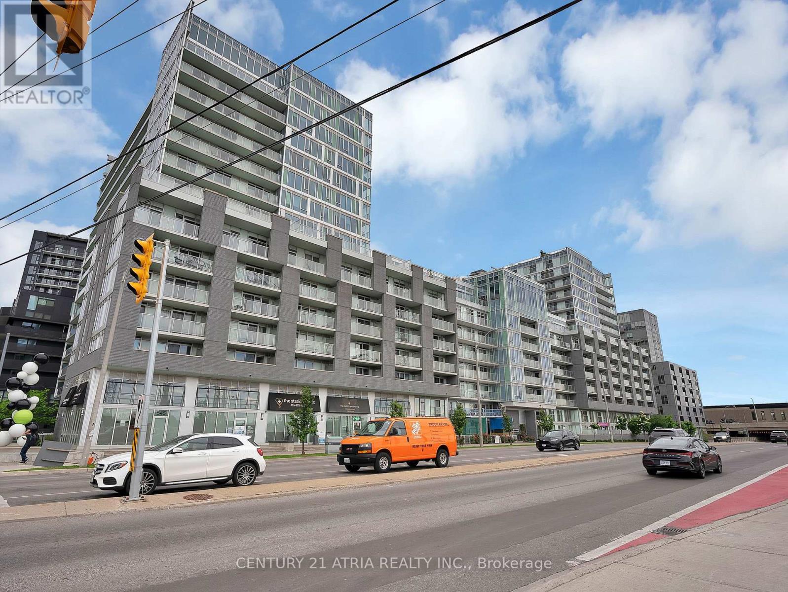 #1109W 565 WILSON AVENUE - Image 7