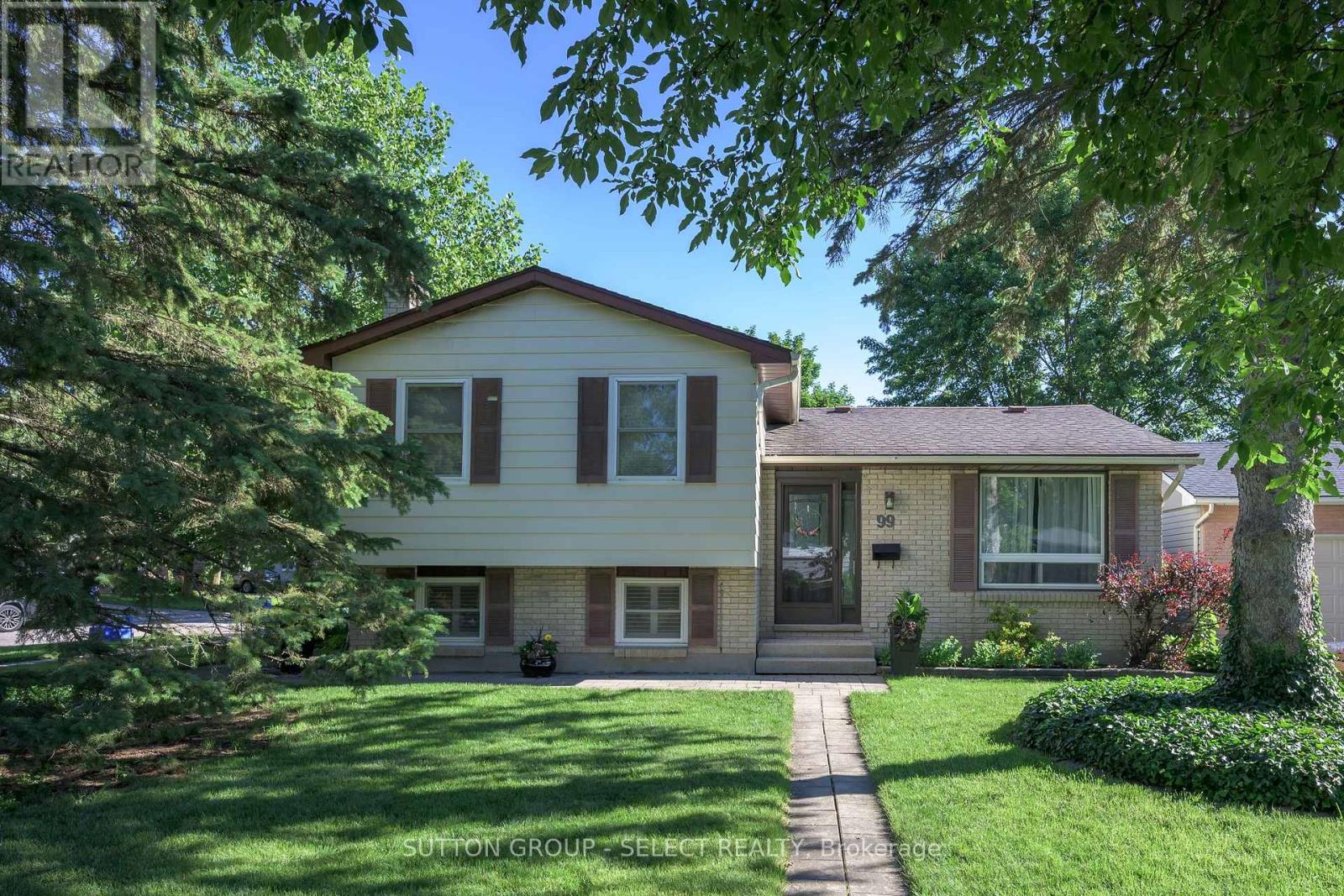 99 INVERARY CRESCENT - 1