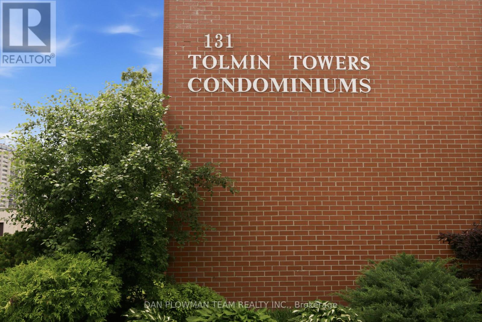 #204 131 TAUNTON ROAD E - 4