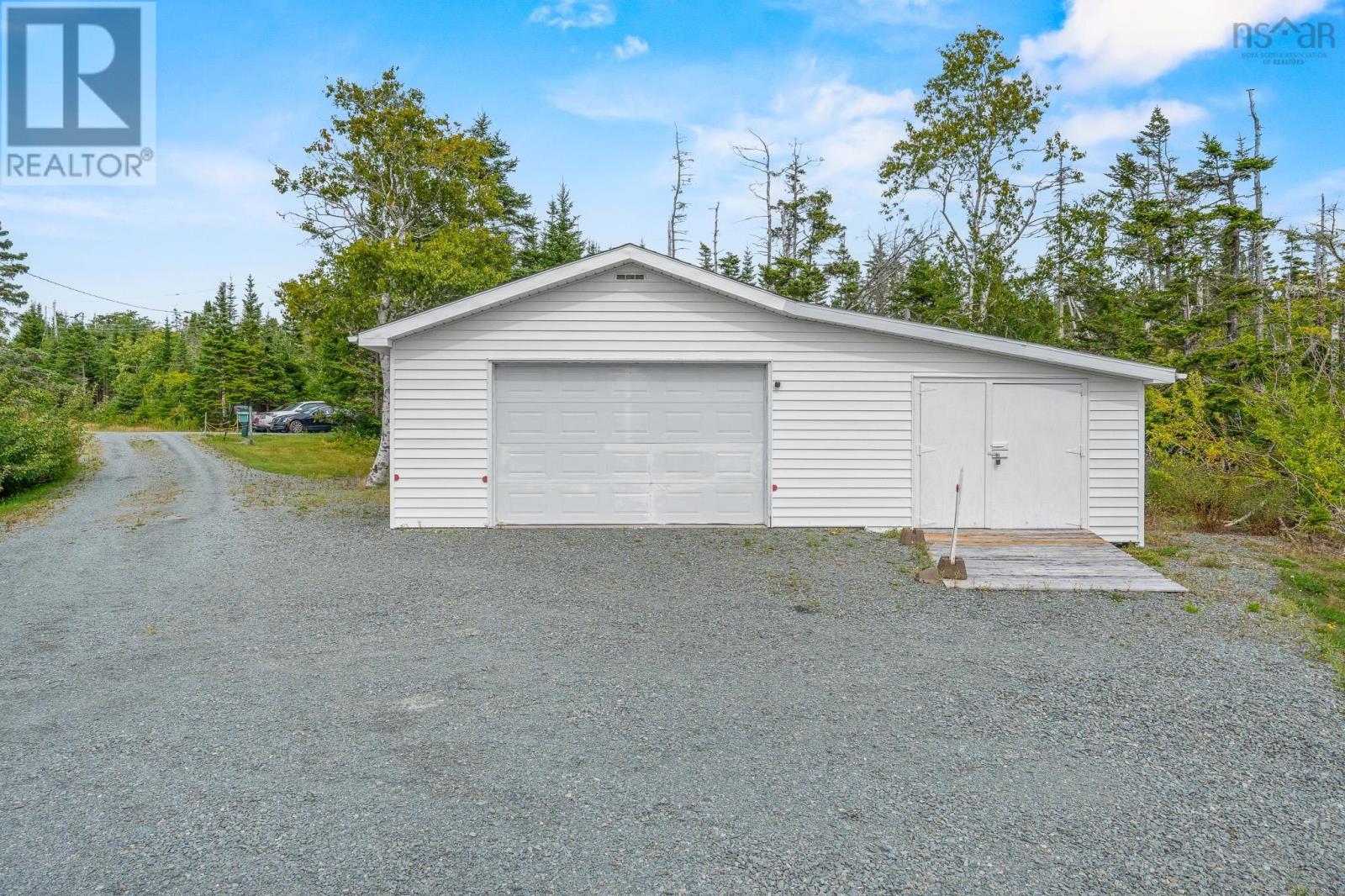 125 Powers Road - 37