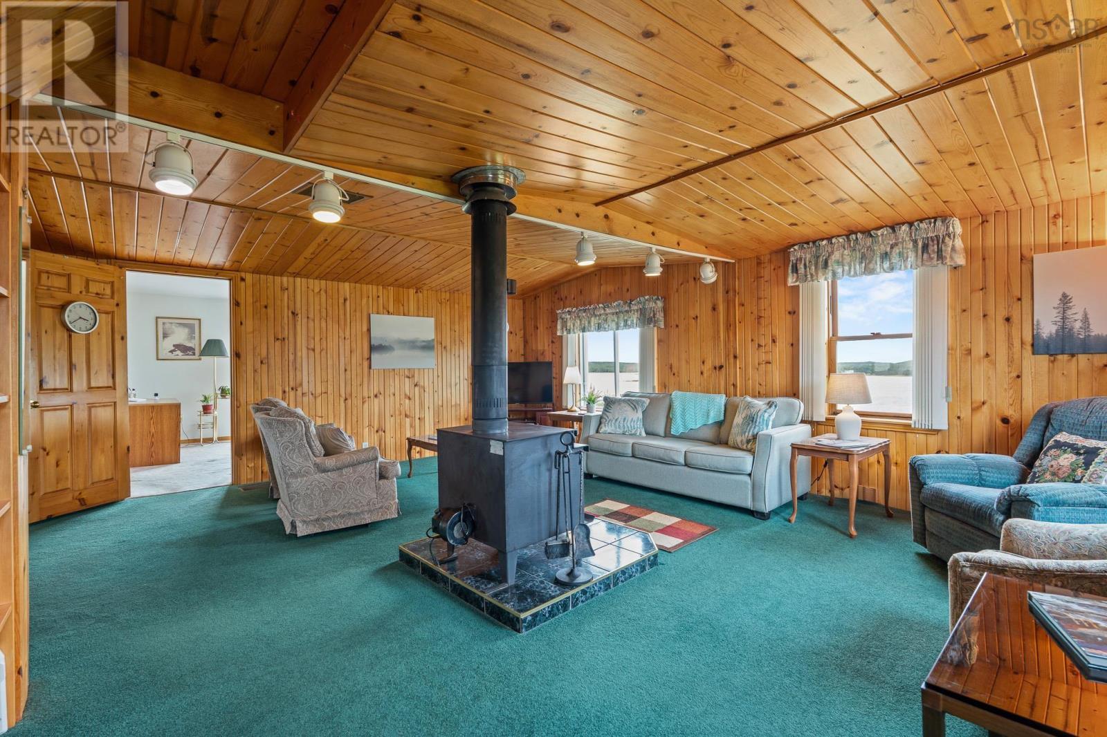 125 Powers Road - 21