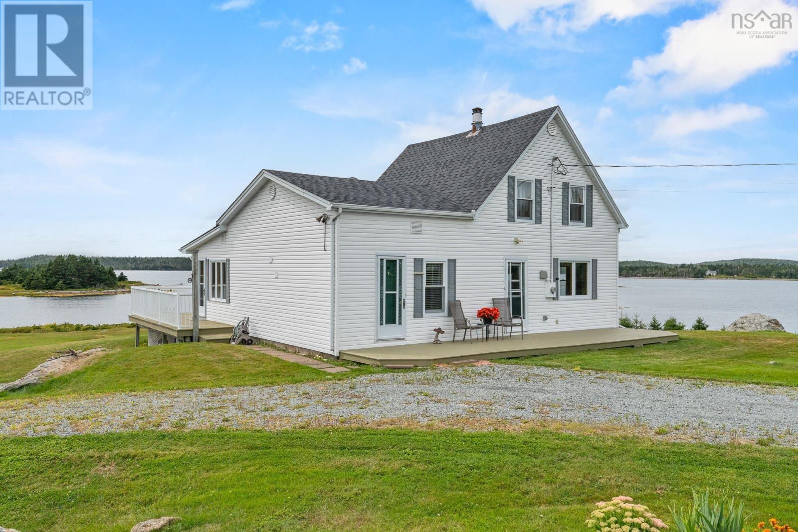 125 Powers Road - 36