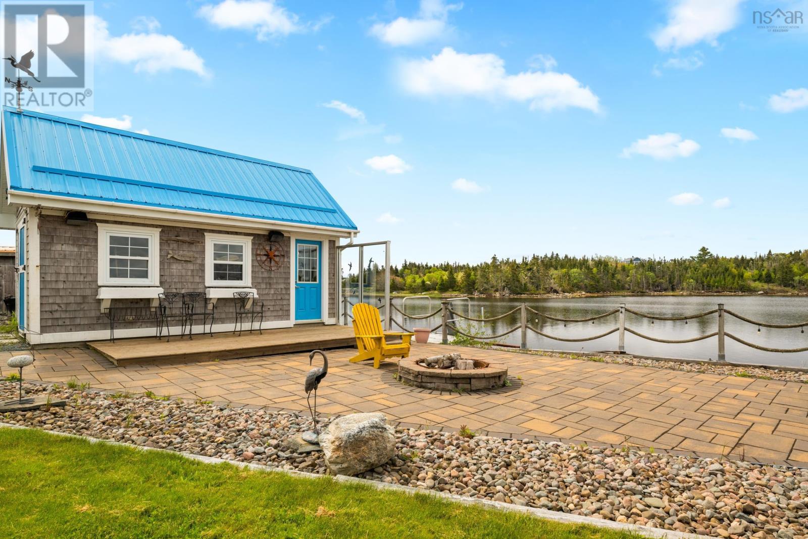 2270 Ostrea Lake Rd. Road - 41