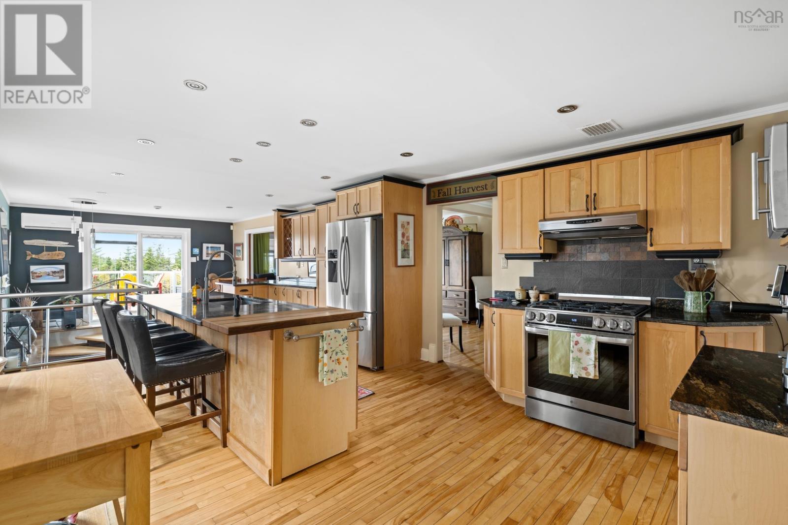 2270 Ostrea Lake Rd. Road - 7