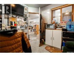 503 Railway Avenue, Glenavon, SK S0G1Y0 Photo 12