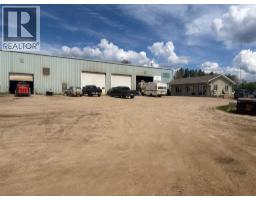 300 1b Avenue, Fox Creek, AB T0H3Z0 Photo 7