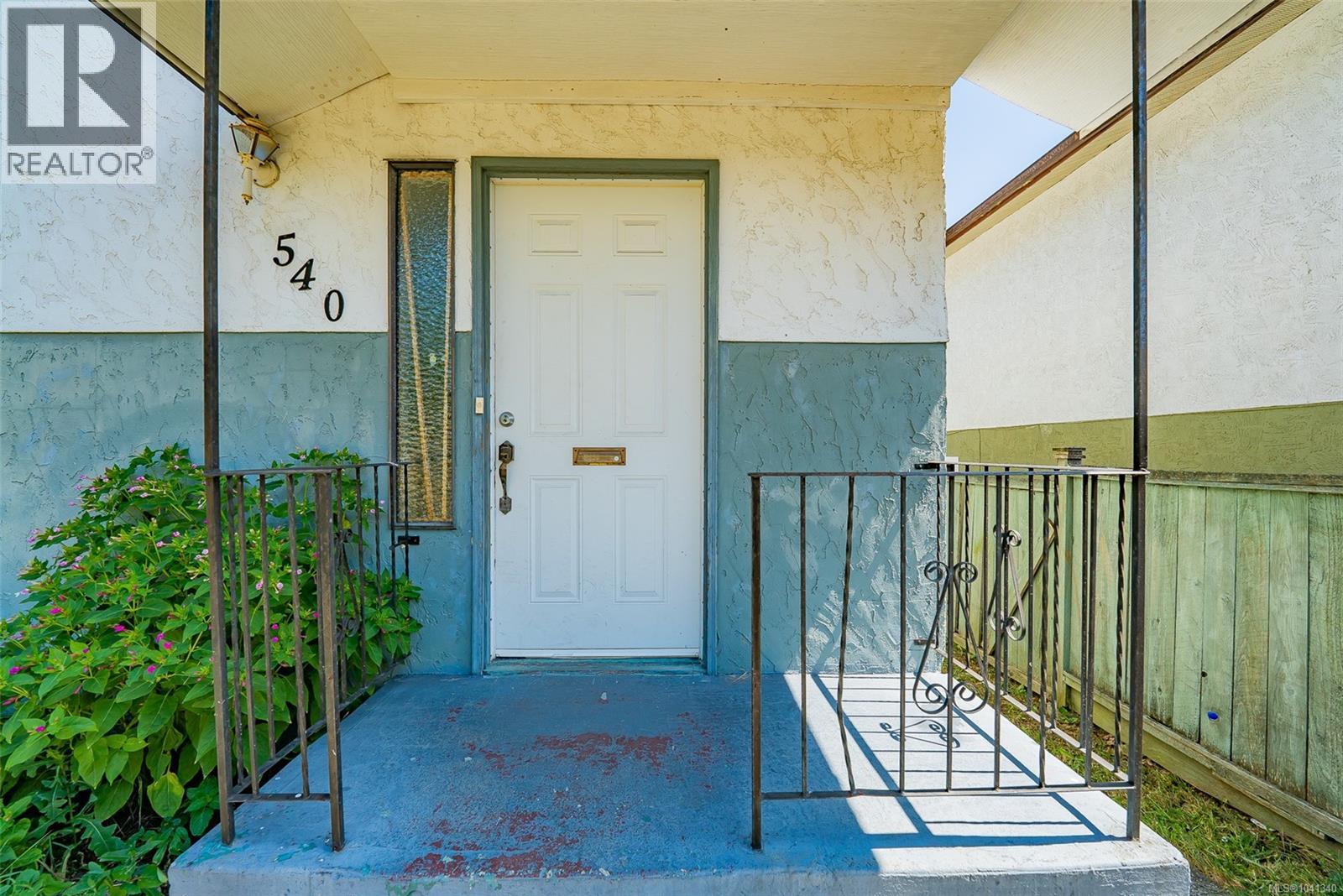 540 Wakesiah Ave - 27