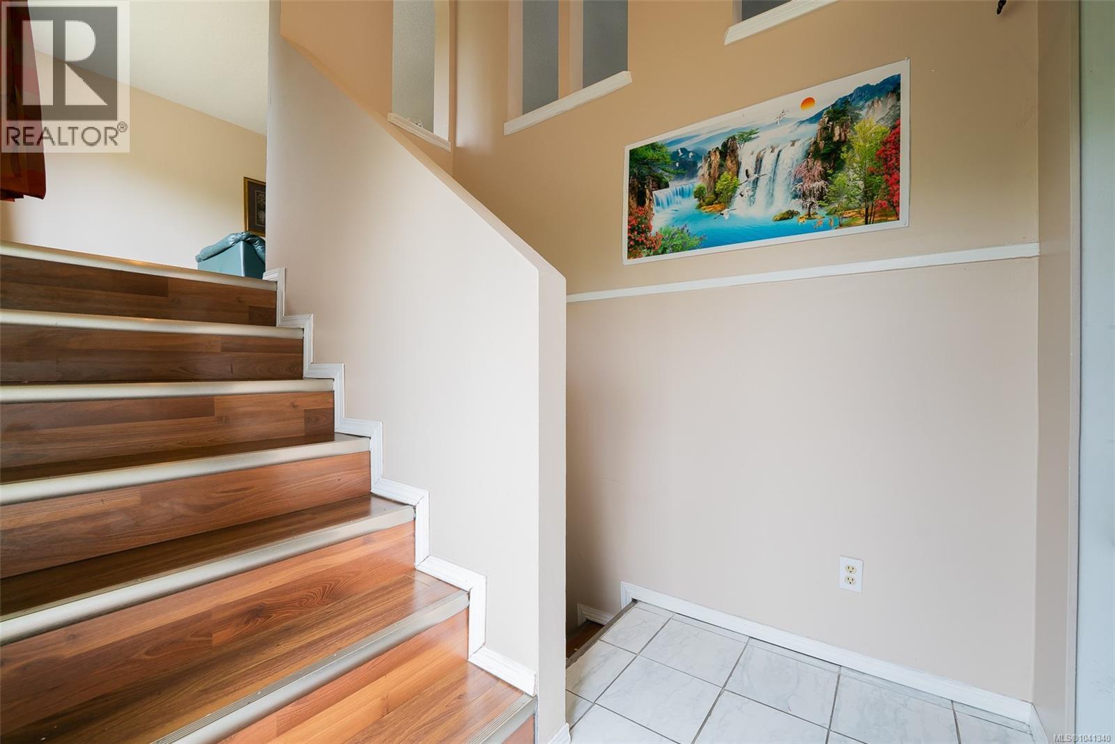 540 Wakesiah Ave - 23