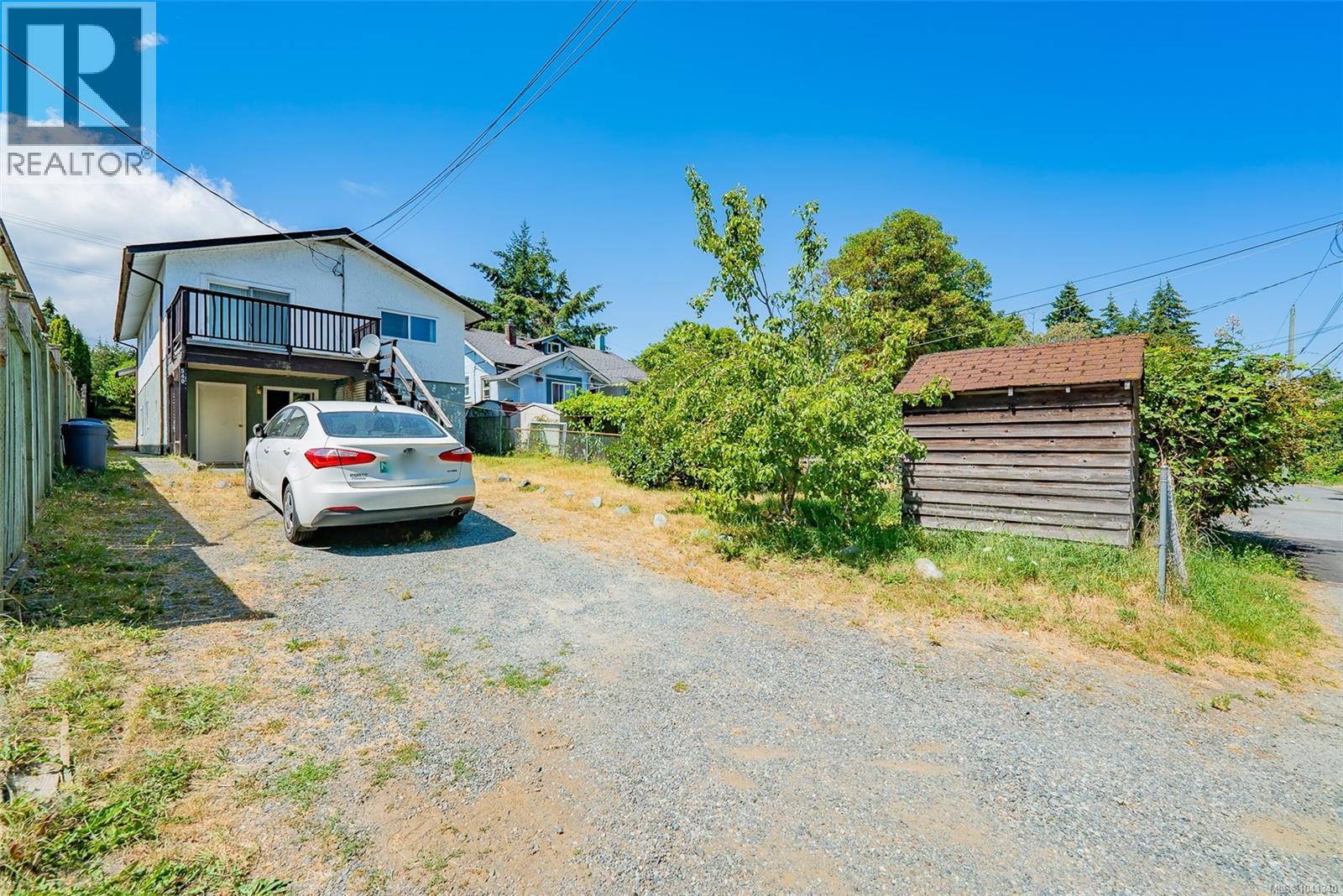 540 Wakesiah Ave - 33