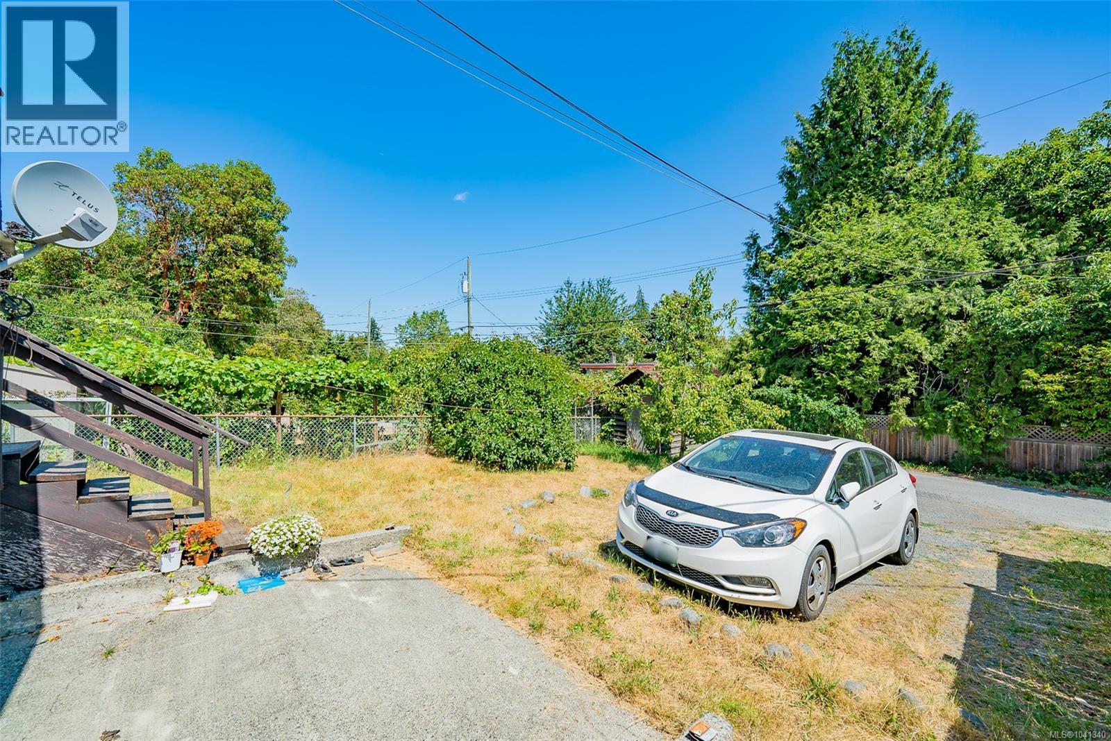 540 Wakesiah Ave - 32