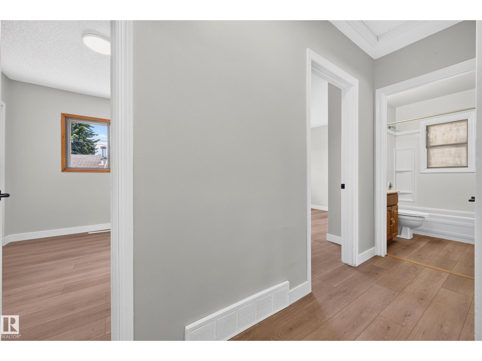 4311 105A AV NW - 15