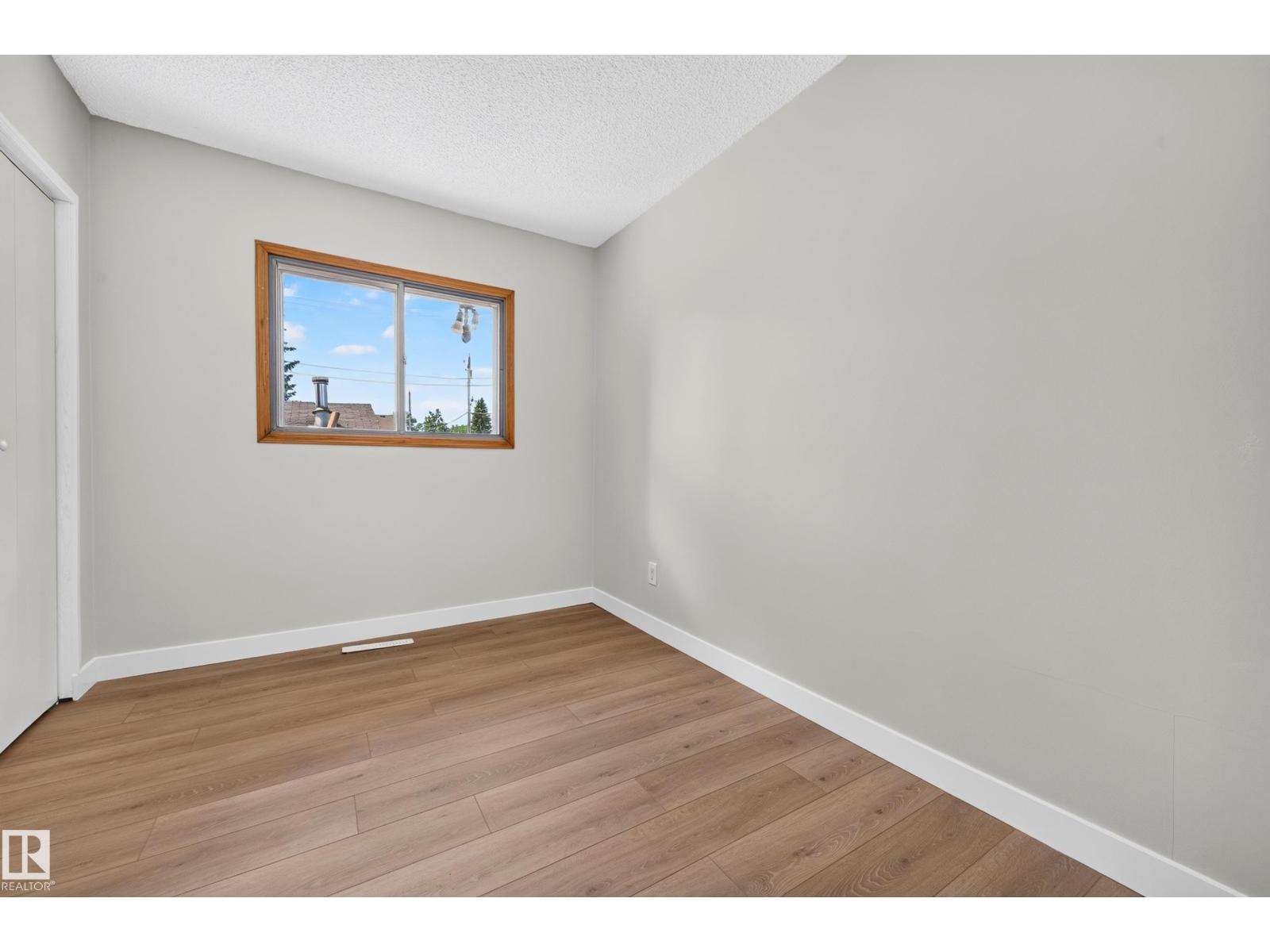 4311 105A AV NW - 17