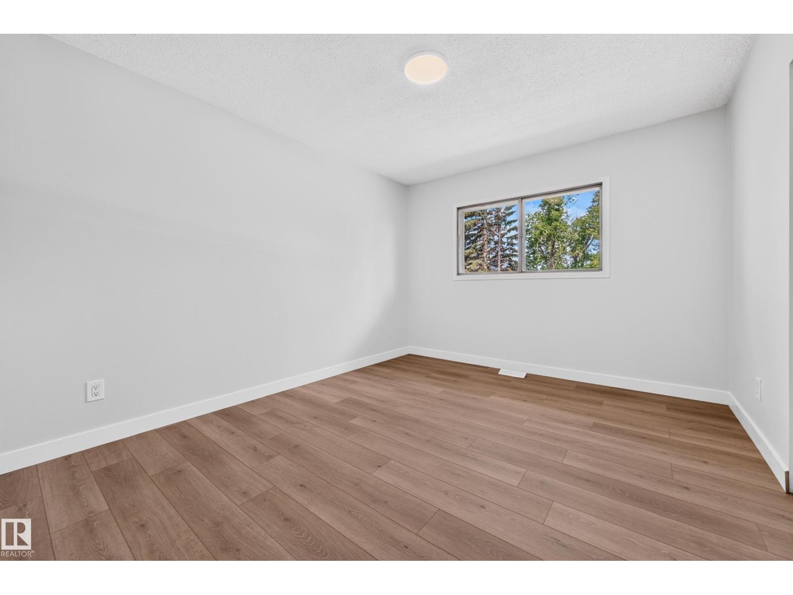 4311 105A AV NW - 22