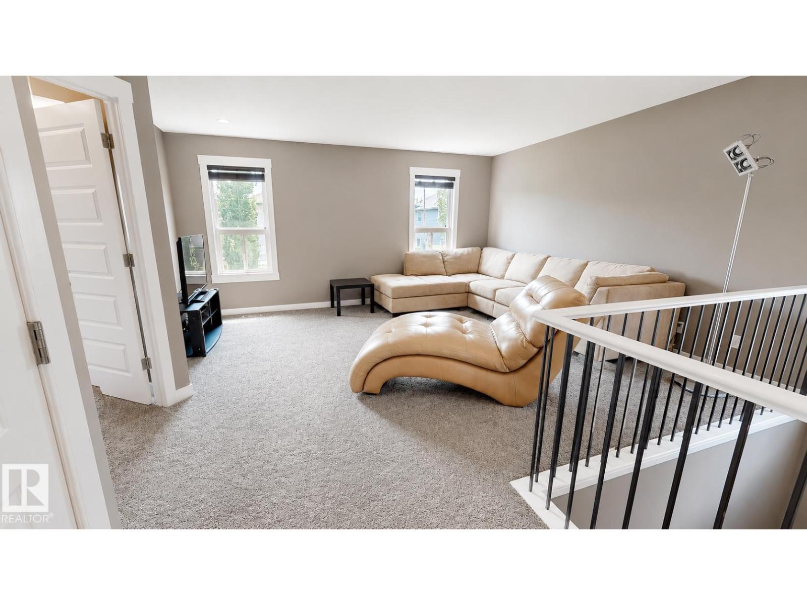 110 MEADOWLAND WY - 20
