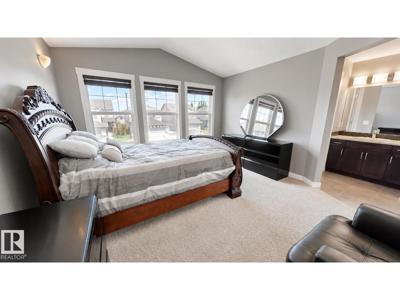 110 MEADOWLAND WY - 26