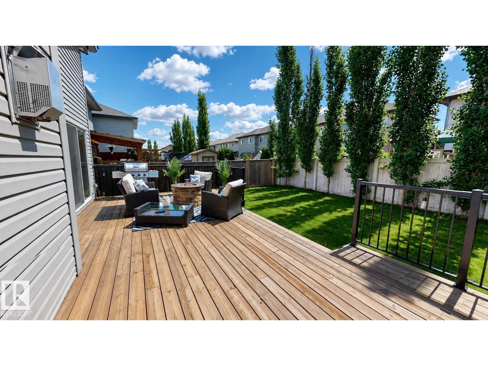 110 MEADOWLAND WY - 37