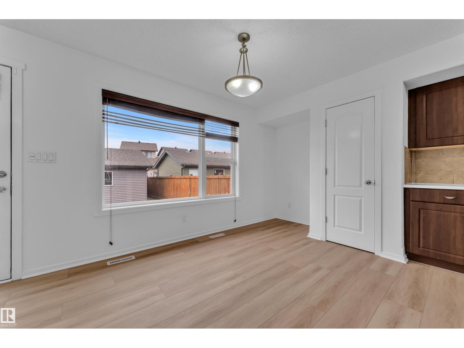 2143 32 ST NW - 11