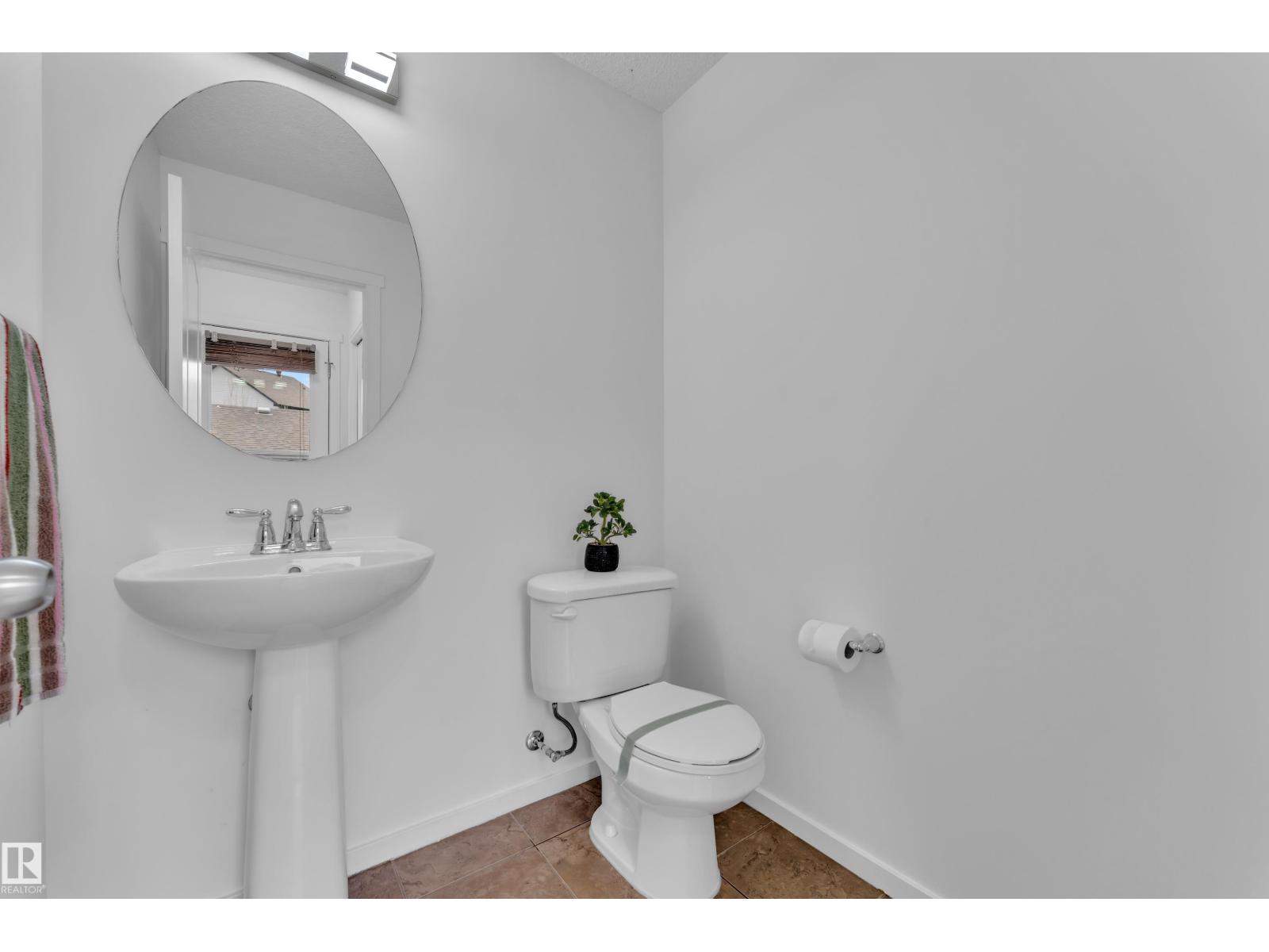 2143 32 ST NW - 12