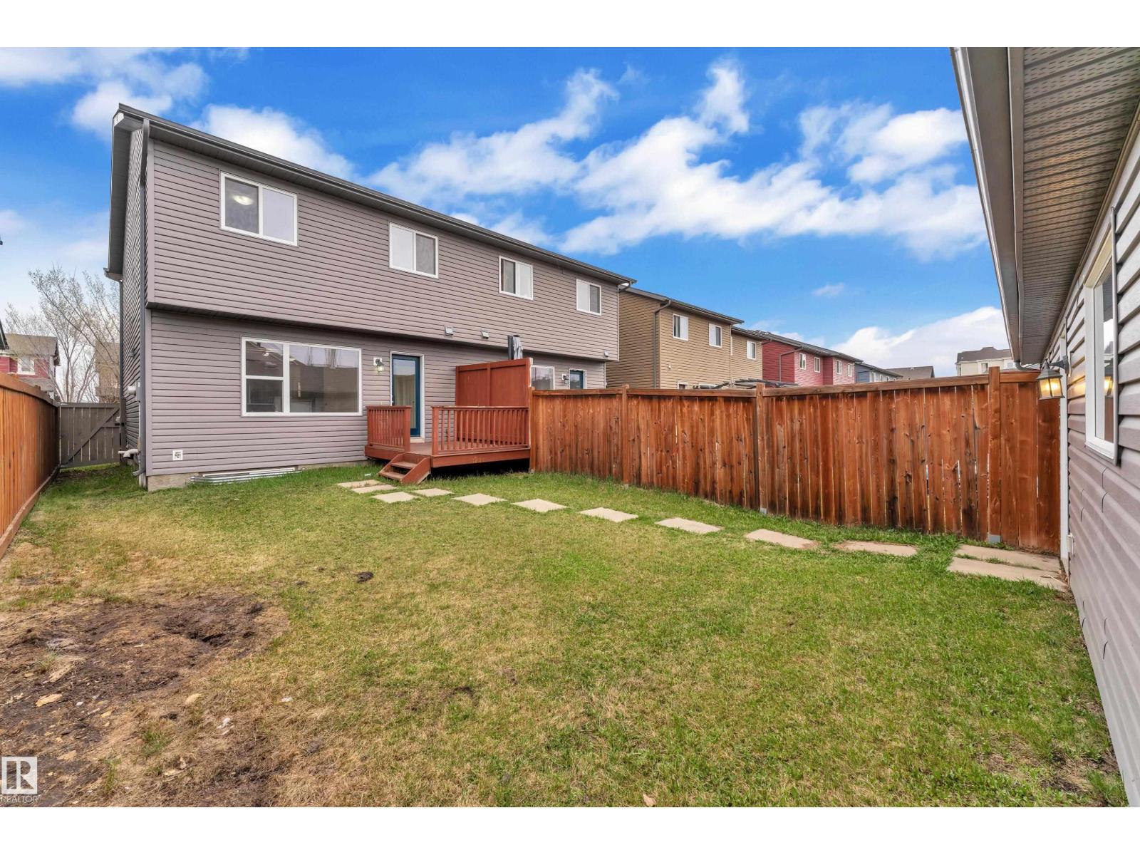 2143 32 ST NW - 28