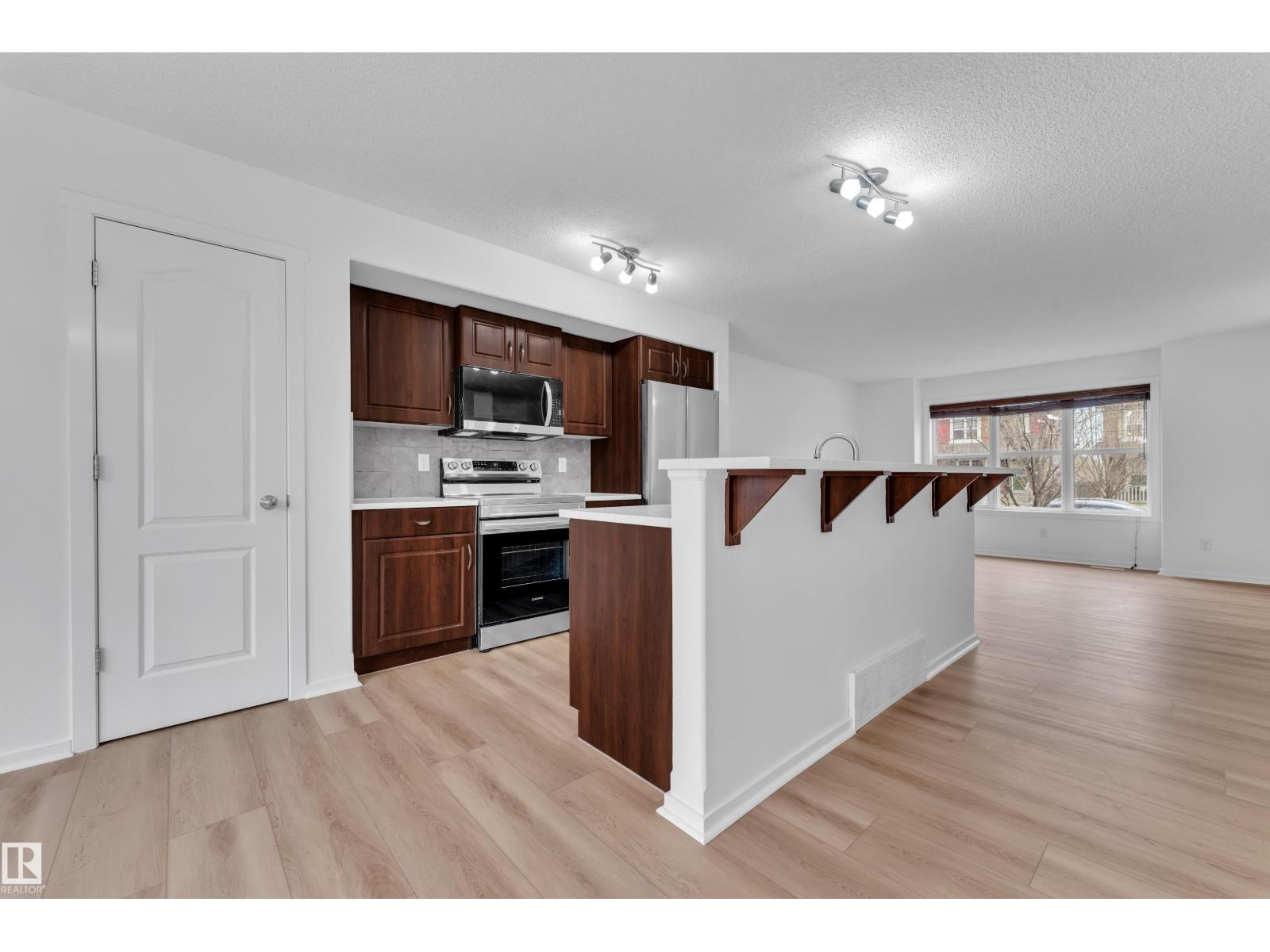 2143 32 ST NW - 7