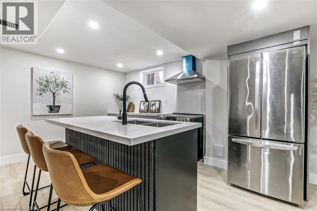 69 FAIRVIEW Drive - 18