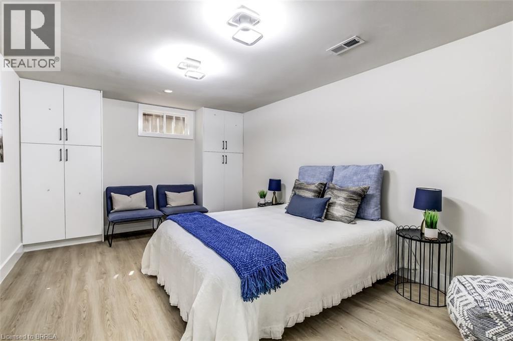69 FAIRVIEW Drive - 20