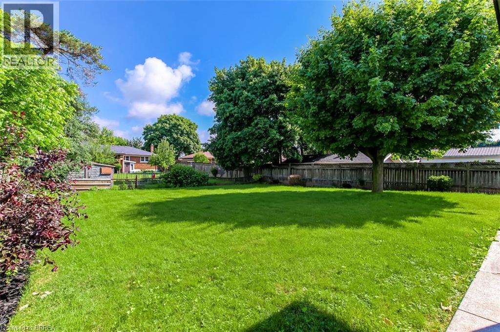 69 FAIRVIEW Drive - 23