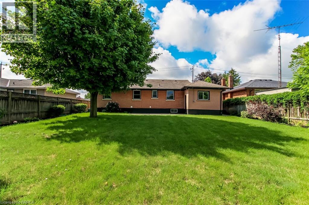 69 FAIRVIEW Drive - 25