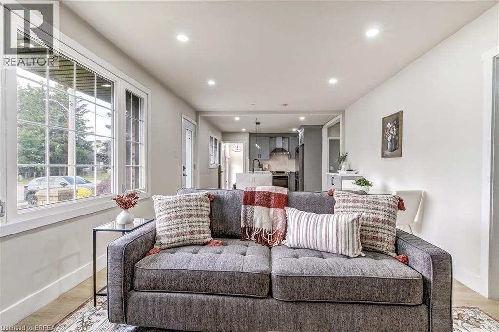 69 FAIRVIEW Drive - 5