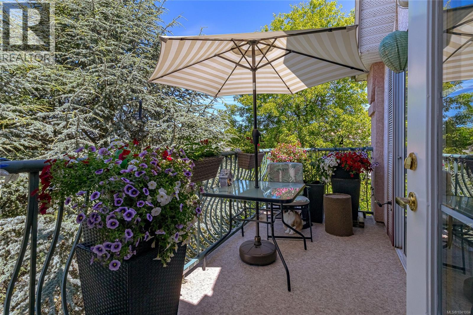 #407 3133 Tillicum Rd - 25