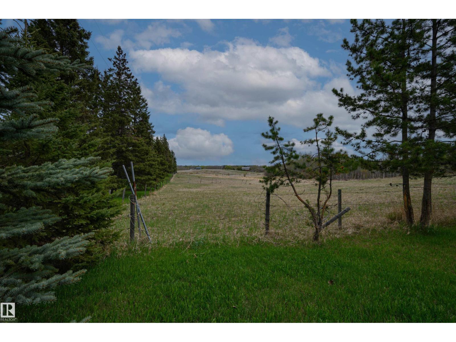#37 21032 TWP ROAD 540 - 10
