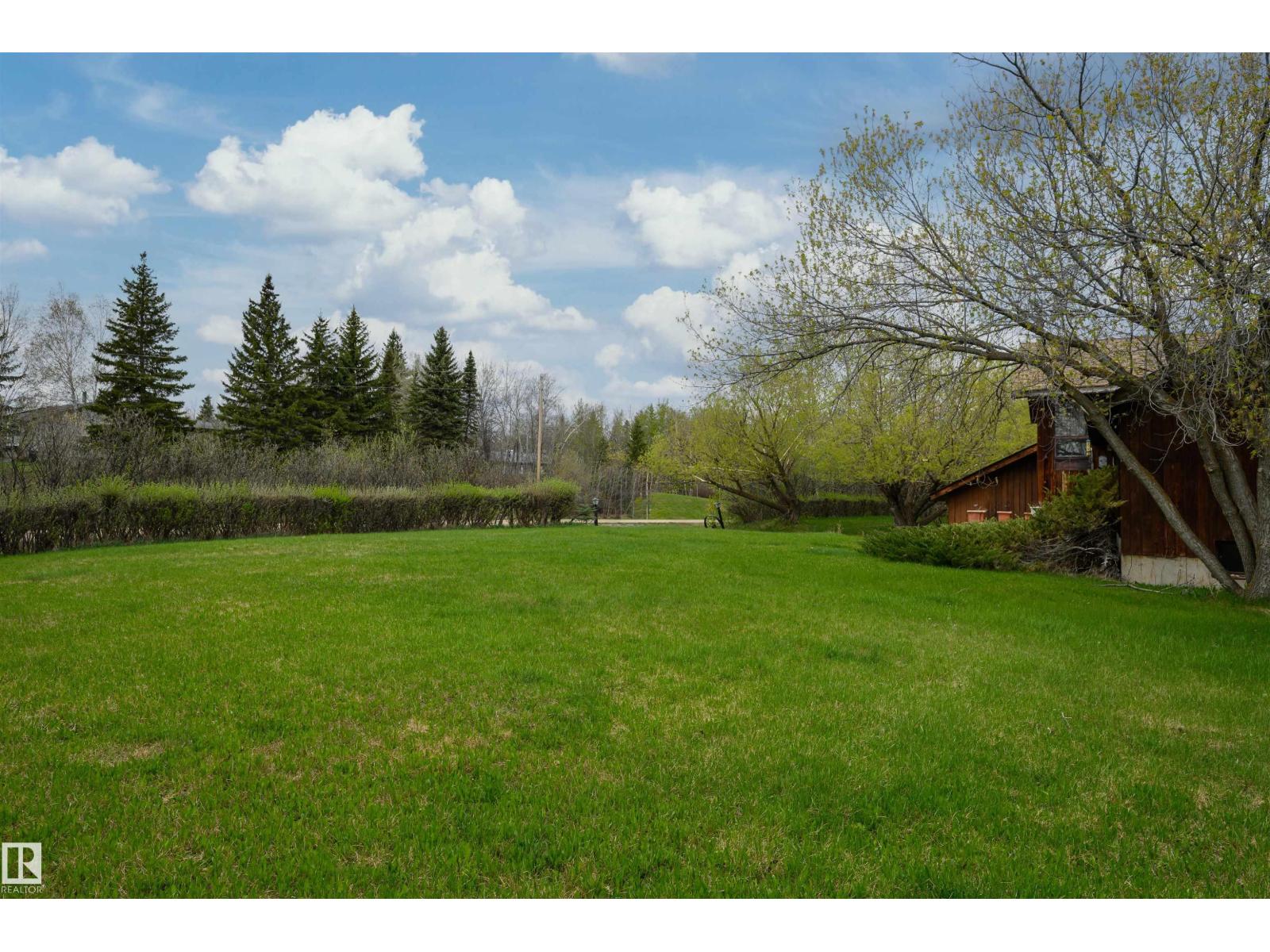 #37 21032 TWP ROAD 540 - 9