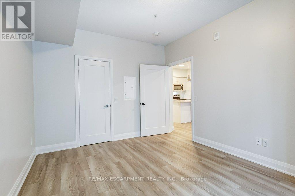#201 16 CONCORD PLACE - 15