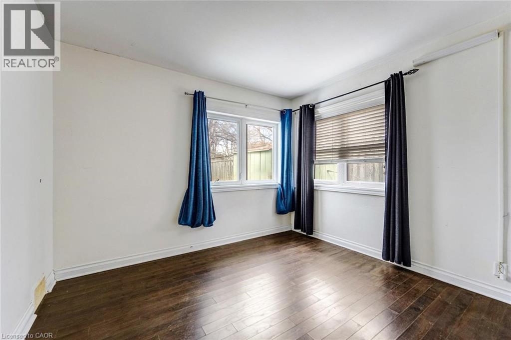16 WOODWARD Avenue - 17
