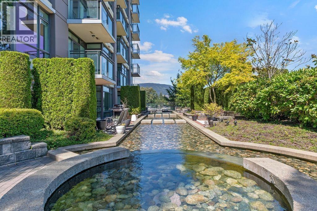 802 2789 SHAUGHNESSY STREET, Port Coquitlam