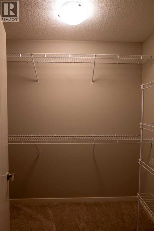 Primary Walkin Closet