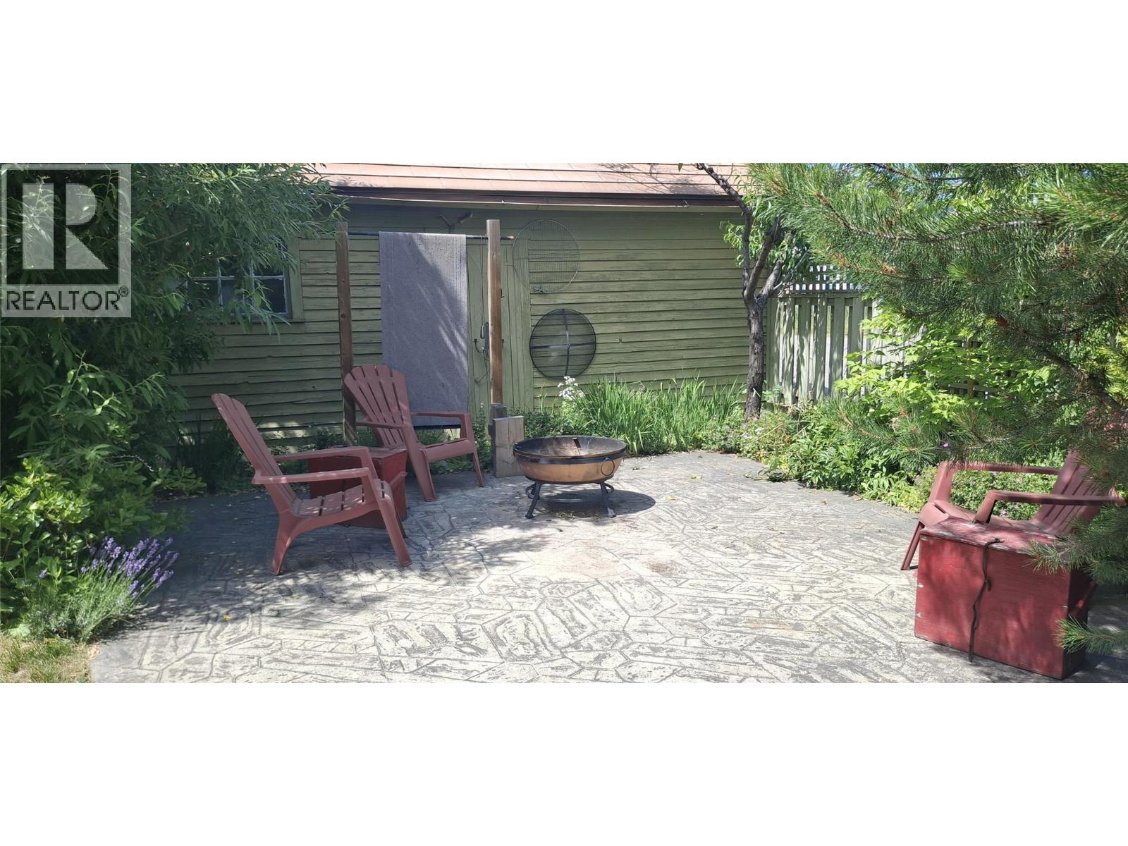 846 Okanagan Avenue - 23