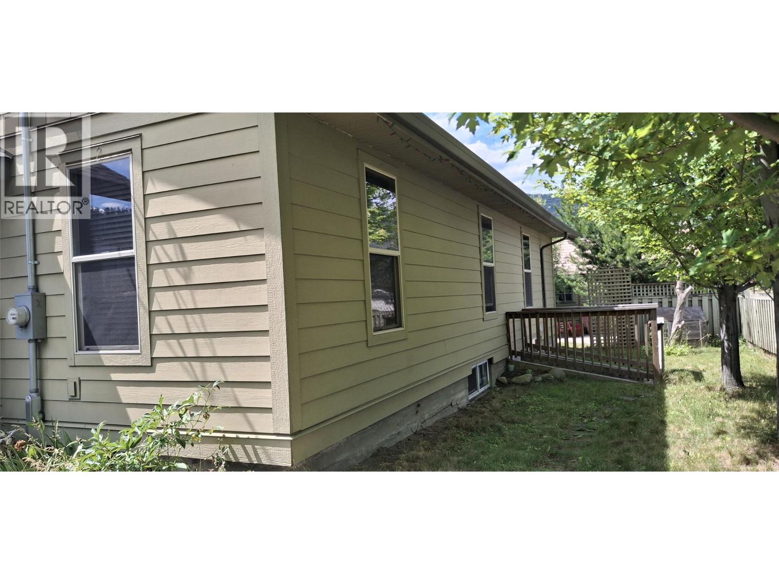 846 Okanagan Avenue - 22