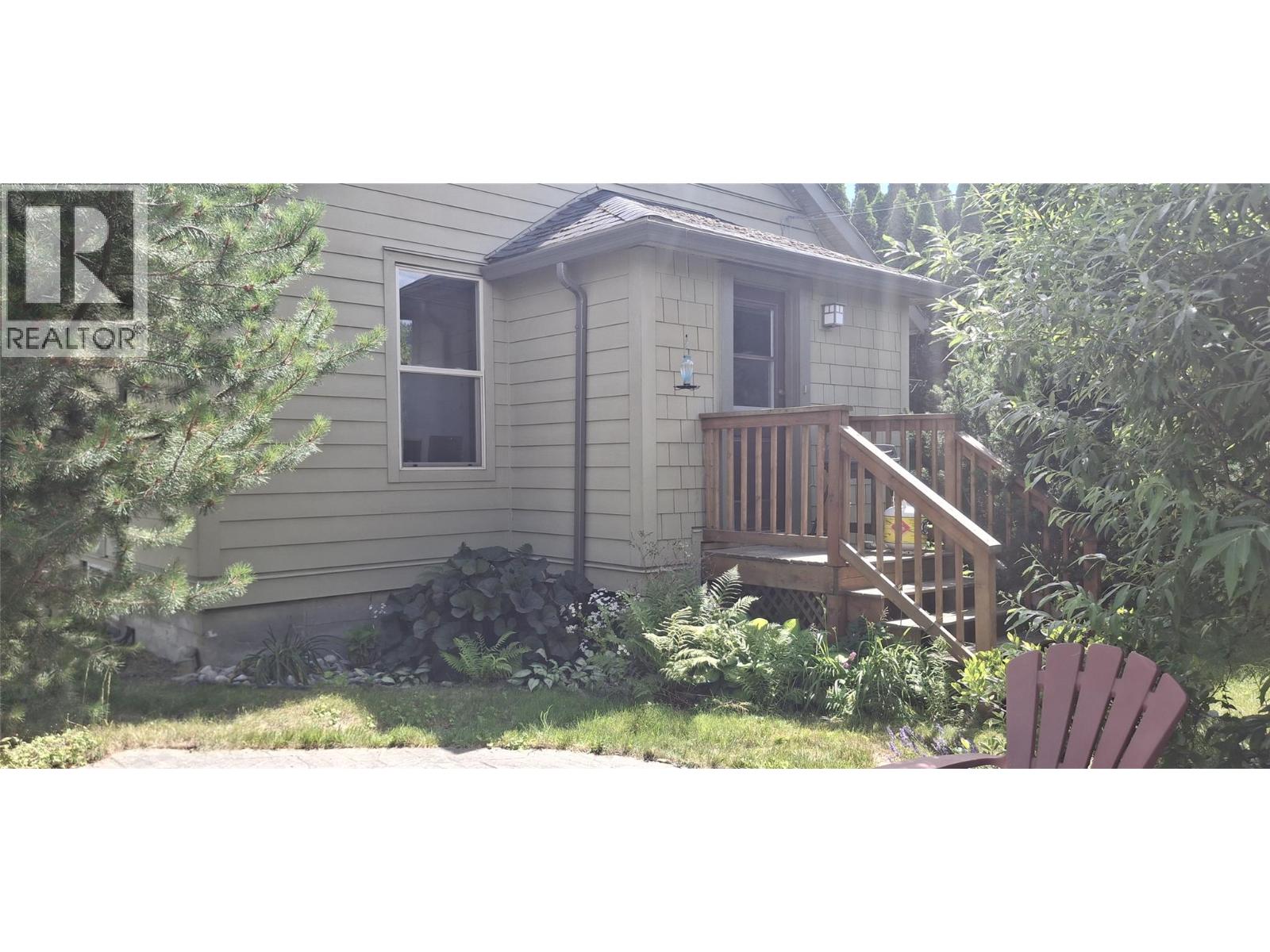 846 Okanagan Avenue - 24