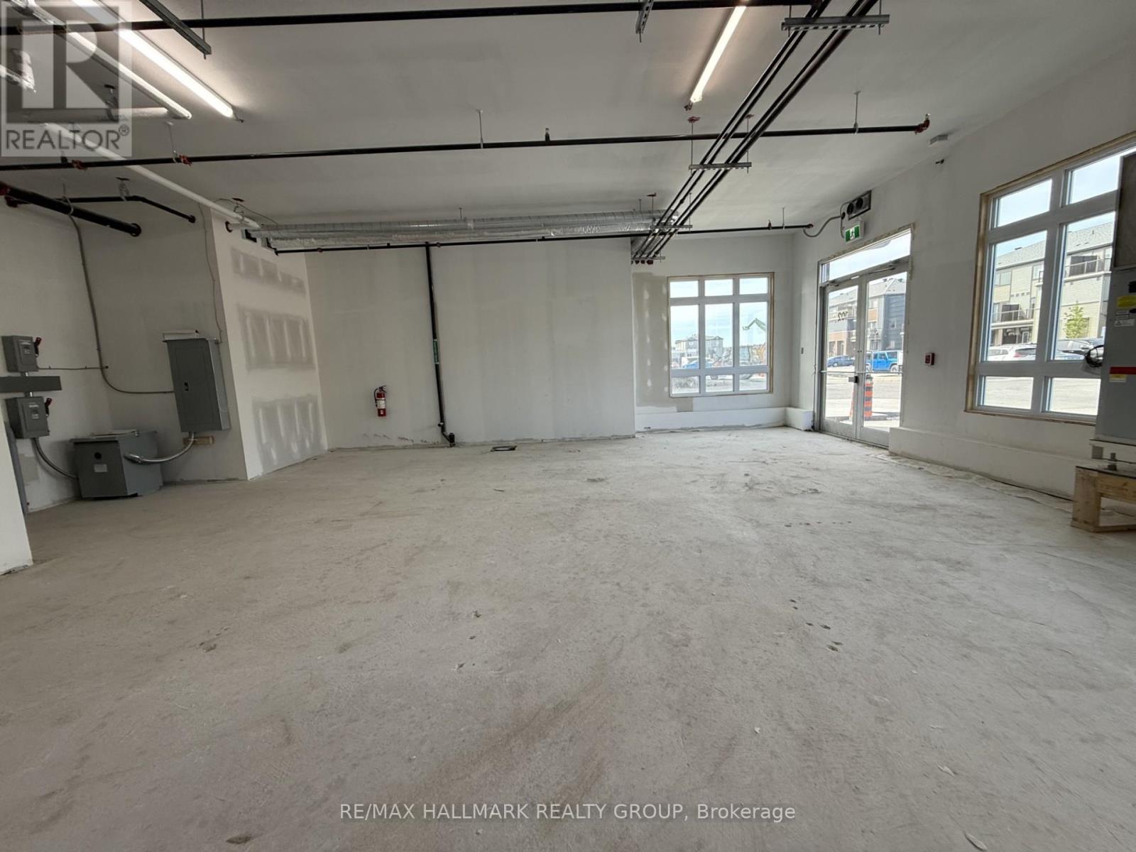 1 Bath Retail for Rent in Ottawa – 102 – 2370 TENTH LINE ROAD, Ottawa – MLS# X13229368 - Image 2