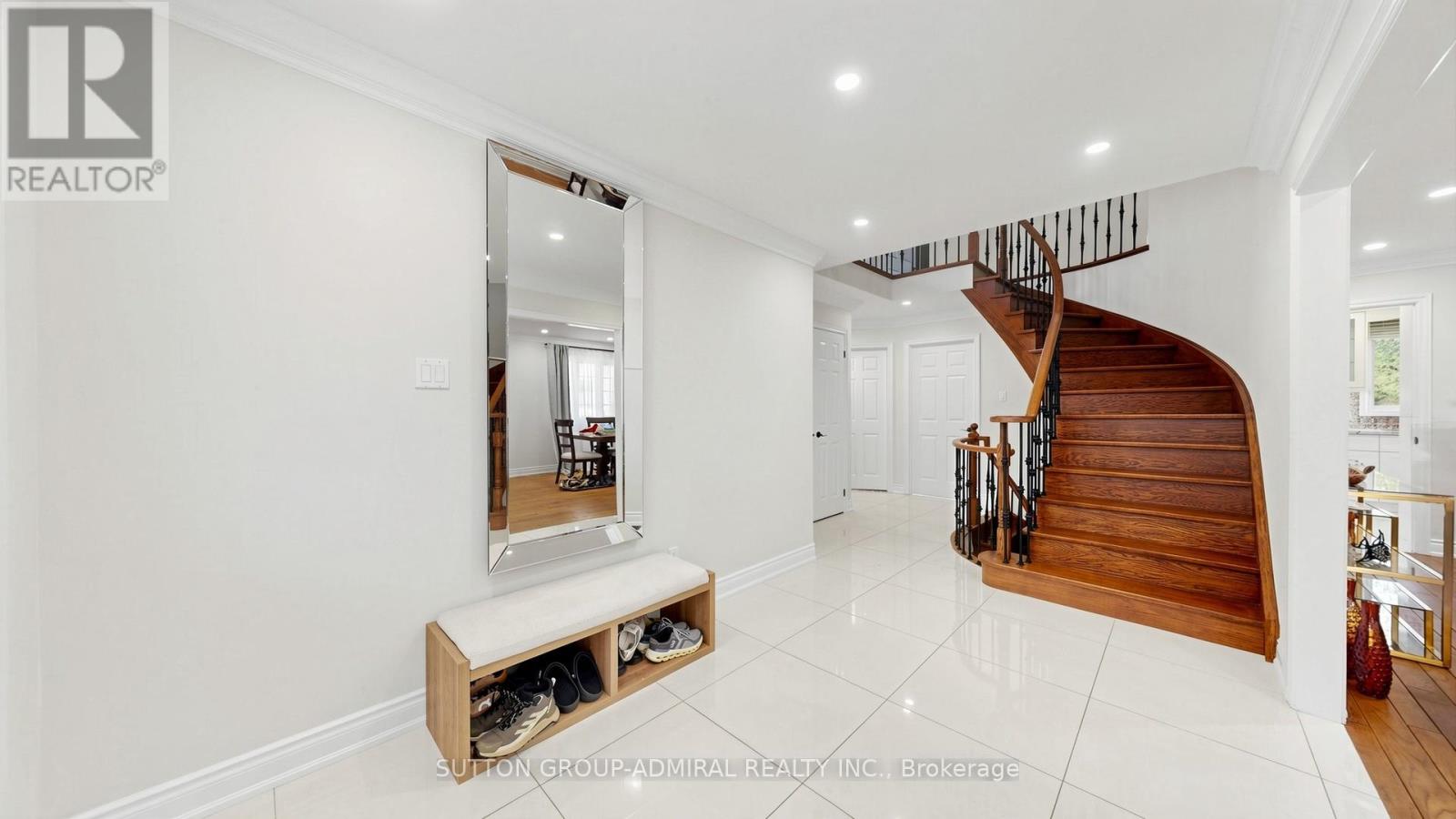 32 NORTHWOOD DRIVE - 12