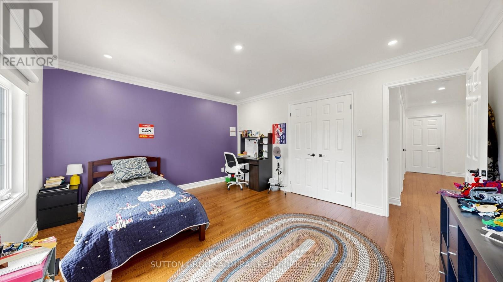 32 NORTHWOOD DRIVE - 22