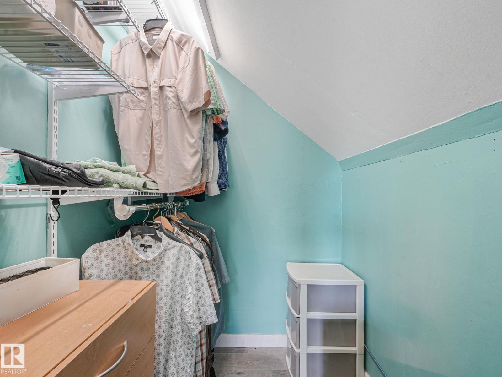 12215 103 ST NW - 26