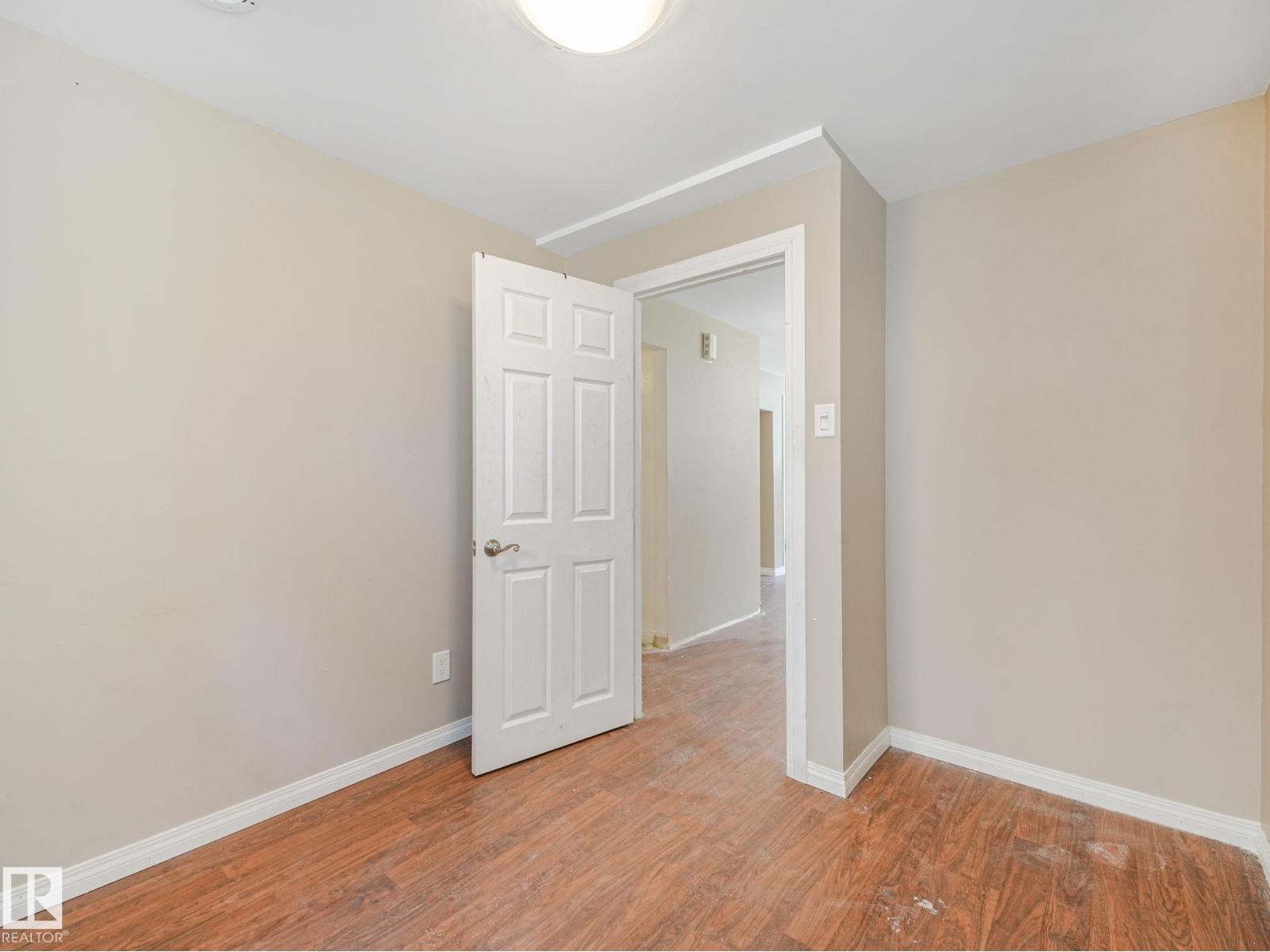 12215 103 ST NW - 46